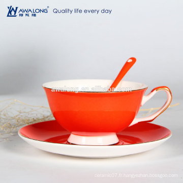 Orange High Bright Colored Glazed Cup Logos imprimés Ceramic Cup and Saucerwith spoon